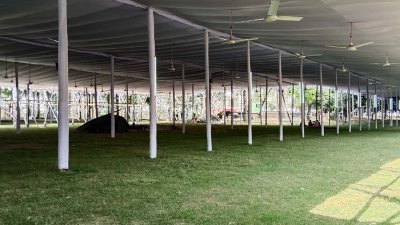 ঈদুল ফিতরের নামাজের জন্য প্রস্তুত জাতীয় ঈদগাহ