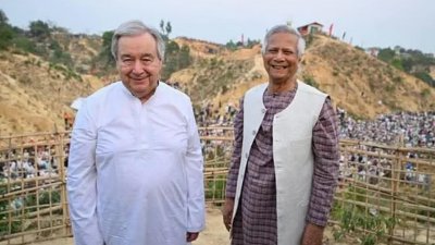 গত বছর এক লাখ রোহিঙ্গার সঙ্গে ইফতার অনুষ্ঠানে জাতিসংঘ মহাসচিব ও প্রধান উপদেষ্টা