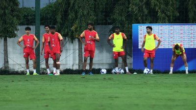 ভিয়েতনামে ট্রেনিংয়ে বাংলাদেশের ফুটবল দল। ছবি: সংগৃহীত