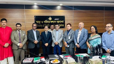 স্বাস্থ্যমন্ত্রী সরদার মো. সাখাওয়াত হোসেনের সঙ্গে সৌজন্য সাক্ষাৎ করেন ভারতীয় হাই কমিশনার প্রণয় ভার্মা