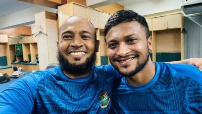 মুশফিকুর রহিম ও সাকিব আল হাসান