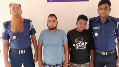 দুজনকে গ্রেফতার করেছে পুলিশ