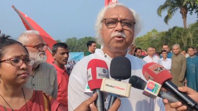 কথা বলছেন রুহিন হোসেন প্রিন্স
