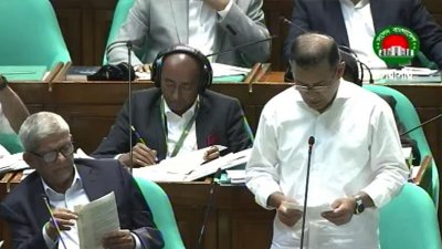জাতীয় সংসদের অধিবেশনে কথা বলছেন প্রধানমন্ত্রী তারেক রহমান। ছবি: সংগৃহীত