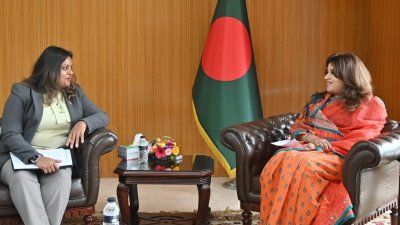 পররাষ্ট্র প্রতিমন্ত্রী শামা ওবায়েদ ইসলামের সৌজন্য সাক্ষাতে মালদ্বীপের হাইকমিশনার