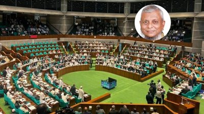 সংসদে কথা বলেন শ্রম ও কর্মসংস্থানমন্ত্রী আরিফুল হক চৌধুরী