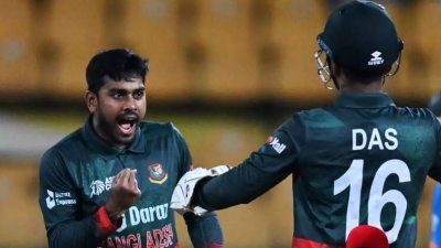মেহেদী হাসান মিরাজ ও লিটস দাসের অধিনায়কত্বের মেয়াদ বাড়লো।