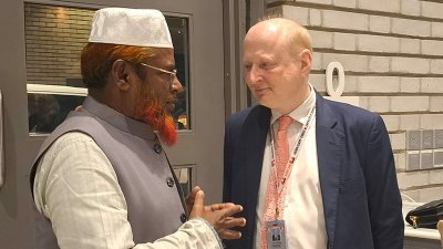 জামায়াতে ইসলামীর সেক্রেটারি মিয়া গোলাম পরওয়ার ও জার্মান সংসদের পরিবেশ কমিটির প্রধান মাইকেল থিউস