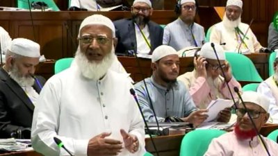 জাতীয় সংসদের অধিবেশনে কথা বলছেন জামায়াতের আমির ও বিরোধী দলীয় নেতা ডা. শফিকুর রহমান। ছবি: সংগৃহীত