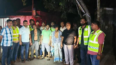 আইনশৃঙ্খলাবাহিনীর হেফাজতে গ্রেফতার ব্যক্তিরা