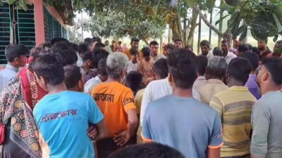 গোবিন্দগঞ্জ উপজেলার ভাড়া বাসা থেকে নামজুলের লাশ উদ্ধার করা হয়