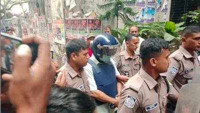সাবেক সংসদ সদস্য লেফটেন্যান্ট জেনারেল (অব.) মাসুদ উদ্দিন চৌধুরী ফের তিন দিনের রিমান্ডে (সংগৃহীত ছবি)