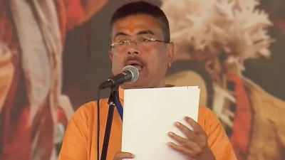 পশ্চিমবঙ্গের মুখ্যমন্ত্রী হিসেবে শপথ নিয়েছেন বিজেপি বিধানসভা দলীয় নেতা শুভেন্দু অধিকারী। ছবি: ইন্ডিয়া টুডে