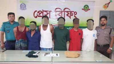 গ্রেফতার ছয় জন