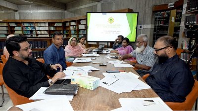 সংসদ ভবনে অনুষ্ঠিত ত্রয়োদশ জাতীয় সংসদের লাইব্রেরি কমিটির ১ নম্বর সাব-কমিটির তৃতীয় বৈঠকে উপস্থিত আহ্বায়ক হুমাম কাদের চৌধুরীসহ সংশ্লিষ্ট কর্মকর্তারা