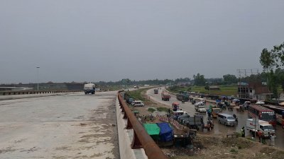 কয়েক বছর আগেও উত্তরের ঈদযাত্রায় গলার কাঁটা হিসেবে পরিচিত ছিল যমুনা সেতু পশ্চিমসহ সিরাজগঞ্জের মহাসড়কগুলো