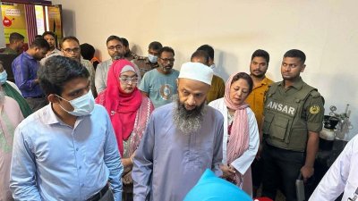 আদ-দ্বীন মেডিক্যাল কলেজ ও হাসপাতাল এবং বেইলি রোডের মনোয়ারা হাসপাতালে যৌথ মোবাইল কোর্ট পরিচালনা করা হয়েছে