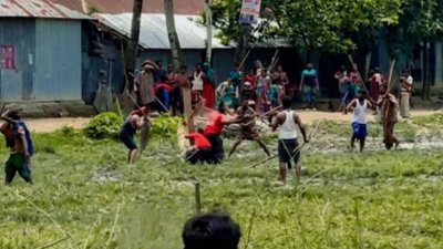 হবিগঞ্জে ব্রাজিল ও আর্জেন্টিনা সমর্থকদের মধ্যে সংঘর্ষে অর্ধশতাধিক ব্যক্তি আহত হয়েছেন