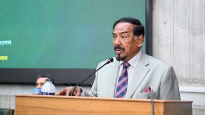 জাতীয় সংসদের স্পিকার হাফিজ উদ্দিন আহমদ বীর বিক্রম