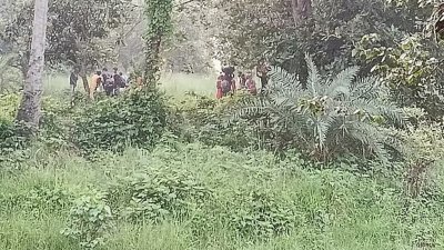 সীমান্তের শূন্যরেখায় আটকে থাকা ২৮ জন
