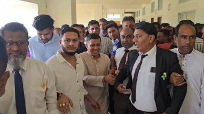 কারাগারে পাঠানো হলো আওয়ামী লীগ নেতা হাসনাত হোসাইনকে