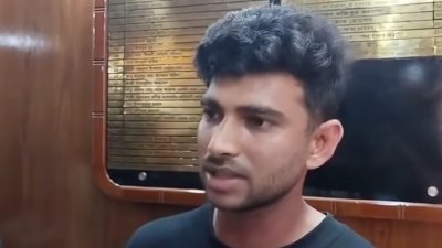 খুলশী থানায় ক্রিকেটার নাঈম হাসান