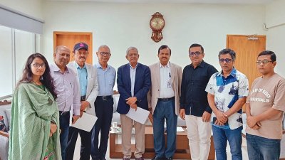 পল্লী উন্নয়ন ও সমবায়মন্ত্রী মির্জা ফখরুল ইসলাম আলমগীরের সঙ্গে সাক্ষাৎ করে সীতাকুণ্ড স্রাইন কমিটির প্রতিনিধিদল