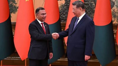 প্রধানমন্ত্রী তারেক রহমান ও চীনের প্রেসিডেন্ট শি জিনপিং (ছবি: সংগৃহীত)।