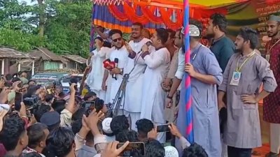 মৌলভীবাজারে এক প্রতিবাদ সমাবেশে বক্তব্য দেন সারজিস আলম