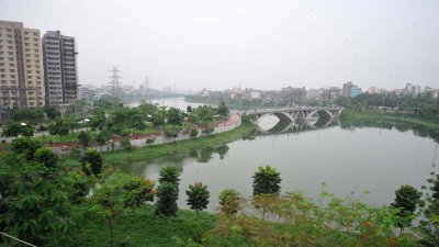 হাতিরঝিল লেক