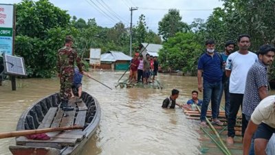বন্যায় ডুবে গেছে হাজার হাজার বসতঘর, দোকানপাট ফসলি জমি