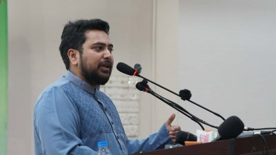 জাতীয় ছাত্রশক্তি আয়োজিত ‘স্মৃতিগাঁথায় জুলাই বিপ্লবের দিনগুলি’ শীর্ষক আলোচনা সভায় প্রধান অতিথি নাহিদ ইসলাম