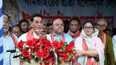 কথা বলছেন মো. নূরুল ইসলাম