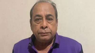 মোজাফফর হোসেন