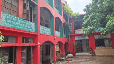 খেলার মাঠ নেই রাজধানীর অনেক বিদ্যালয়ে