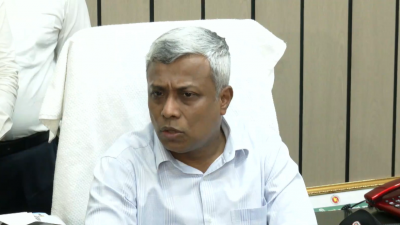 সাংবাদিকদের ব্রিফ করেন বিদ্যুৎ ও জ্বালানি প্রতিমন্ত্রী অনিন্দ্য হাসান অমিত