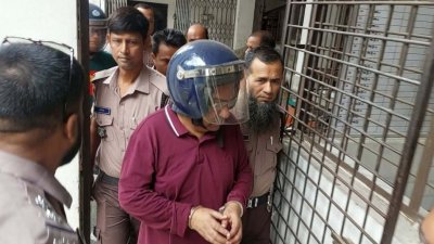 আদালতে নেওয়া হচ্ছে এস কে সুরকে