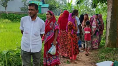 টাঙ্গাইলের সখিপুরে অসুস্থ অবস্থায় রাস্তায় ফেলে যাওয়ার ঘটনায় আলোচিত প্রবাসফেরত জামাল উদ্দিন (৫৫) মারা গেছেন