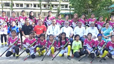 নারায়ণগঞ্জে অপরাজেয় আলো নারী হকি ডেভেলপমেন্ট প্রোগ্রামের প্রথম ধাপ শেষ