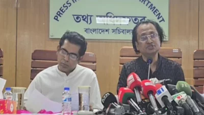 সংবাদ সম্মেলনে প্রধানমন্ত্রীর উপদেষ্টা ডা. জাহেদ উর রহমান