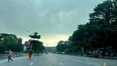 বৃহস্পতিবার সকালে তোলা ঢাকার আকাশ। ছবি: বাংলা ট্রিবিউন