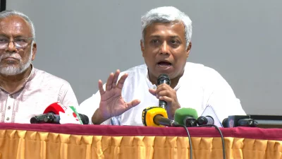 শনিবার দুপুরে যশোর পিটিআই অডিটোরিয়ামে জেলা প্রশাসনের আয়োজনে এক সভায় বক্তব্য দেন বিদ্যুৎ, জ্বালানি ও খনিজসম্পদ প্রতিমন্ত্রী অনিন্দ্য ইসলাম অমিত