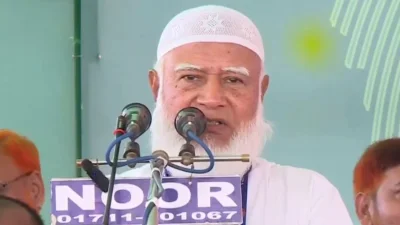 কুমিল্লার পথসভায় বক্তব্য দেন জামায়াত আমির