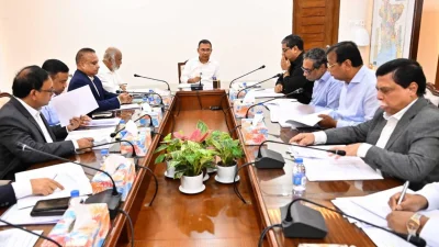 সচিবালয়ে ডেঙ্গু পরিস্থিতি ও করণীয় নিয়ে মতবিনিময় সভায় তারেক রহমান