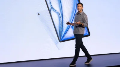 অ্যাপলের নতুন সিইও জন টার্নাস