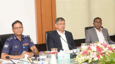 মিরপুরে পুলিশ স্টাফ কলেজের (পিএসসি) পরিচালনা বোর্ডের সভায় স্বরাষ্ট্রমন্ত্রী