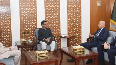 বাণিজ্যমন্ত্রীর সঙ্গে বৈঠক করেন ইতালির রাষ্ট্রদূত