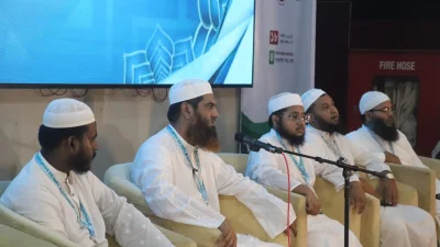 বক্তব্য রাখছেন মাওলানা মামুনুল হক