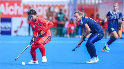 কাজাখস্তানের সঙ্গে লড়ছেন বাংলাদেশ নারী হকি দল
