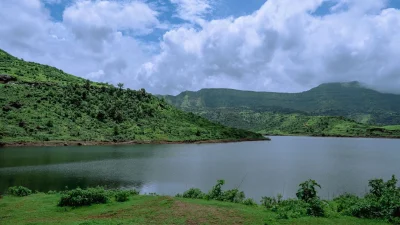 চট্টগ্রামের মীরসরাইয়ের মহামায়া লেক (ছবি: পিক্সেল)